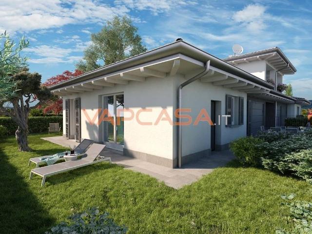 Villa Indipendente in vendita a Romano Di Lombardia, Lombardia