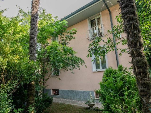 Villa Indipendente in vendita a Romano Di Lombardia, Lombardia
