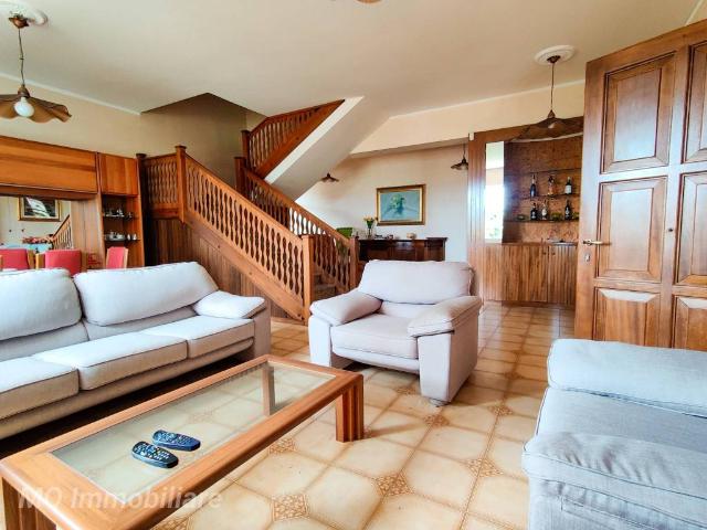 Villa Indipendente in vendita a Rometta, Sicilia