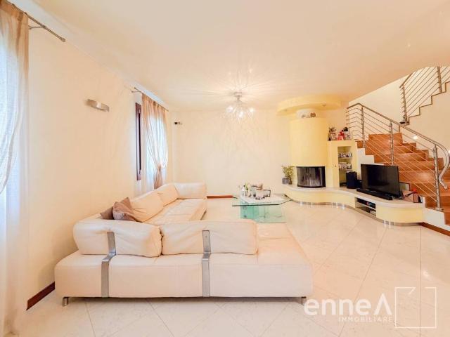Villa Indipendente in vendita a Vallio, Roncade