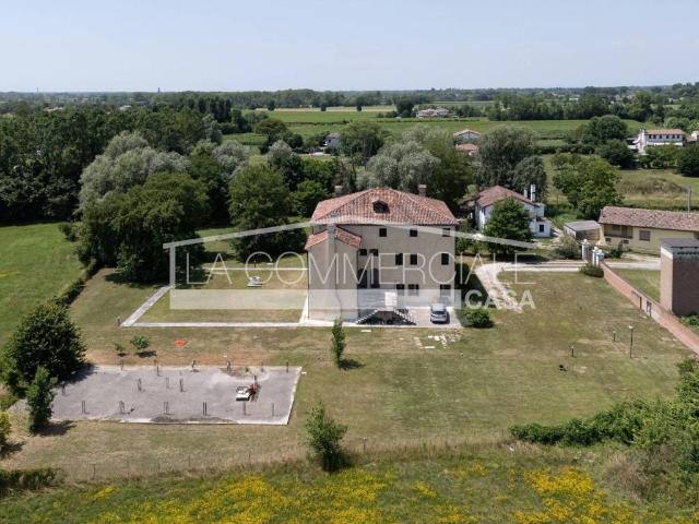 Villa Indipendente in vendita a San Cipriano, Roncade