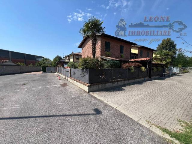Villa Indipendente in vendita a Case Nuove, Roncaro