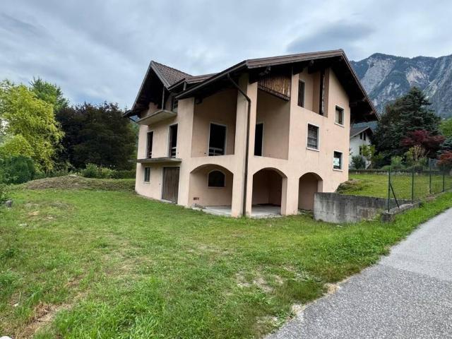 Villa Indipendente in vendita a Comunità Valsugana e Tesino, Roncegno