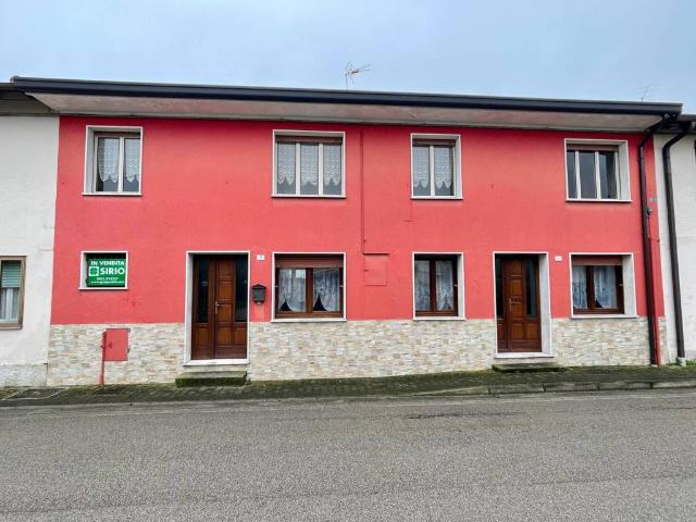 Villa Indipendente in vendita a Ronchis, Friuli-Venezia Giulia