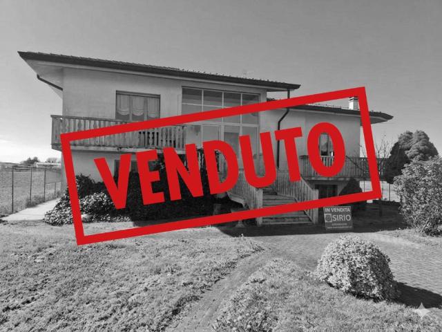 Villa Indipendente in vendita a Ronchis, Friuli-Venezia Giulia