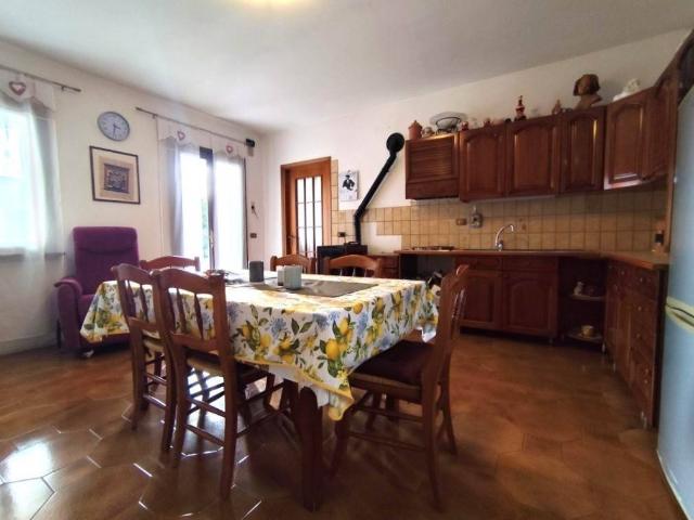 Villa Indipendente in vendita a Ronchis, Friuli-Venezia Giulia