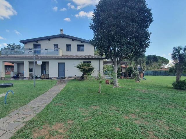 Villa Indipendente in vendita a Campo Maggiore, Ronciglione