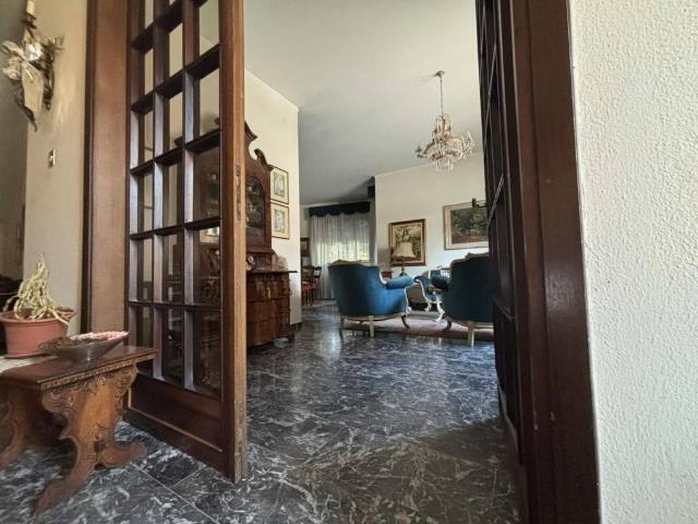 Villa Indipendente in vendita a Ronco All'adige, Veneto