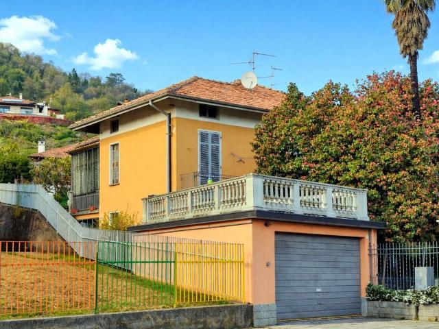 Villa Indipendente in vendita a Piemonte, Biella