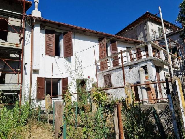 Villa Indipendente in vendita a Ronco Scrivia, Liguria