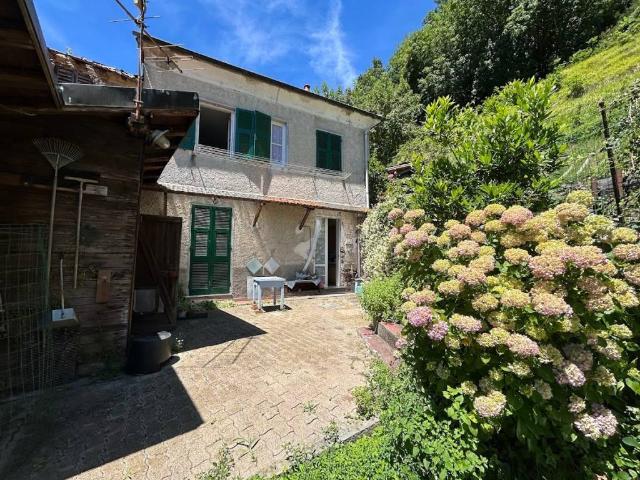 Villa Indipendente in vendita a Ronco Scrivia, Liguria