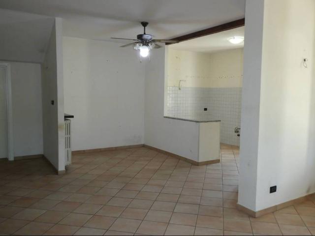 Villa Indipendente in vendita a Roncoferraro, Lombardia