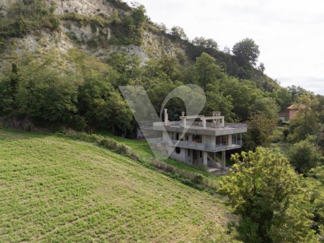 Villa Indipendente in vendita a Roncofreddo, Reggio Emilia