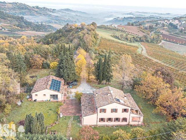 Villa Indipendente in vendita a Santa Paola, Roncofreddo