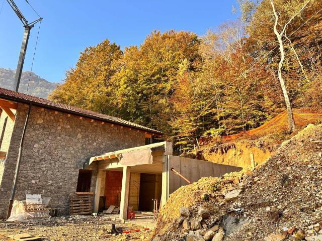 Villa Indipendente in vendita a Pozzo, Roncola