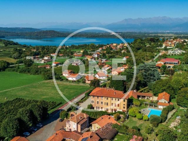 Villa Indipendente in vendita a Castello, Roppolo