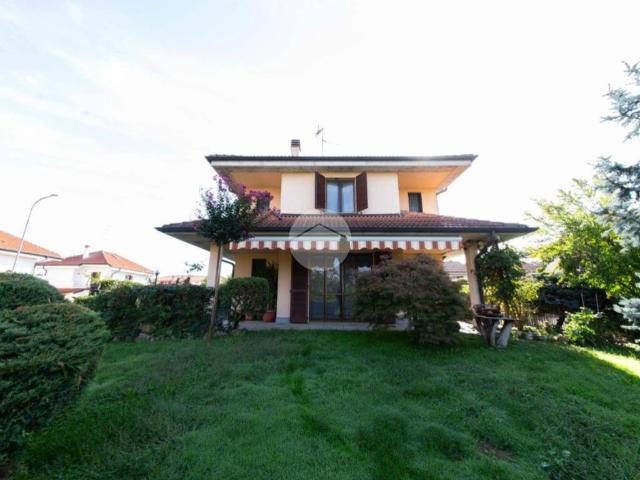 Villa Schiera in vendita a Unione dei Comuni I Fontanili, Rosate