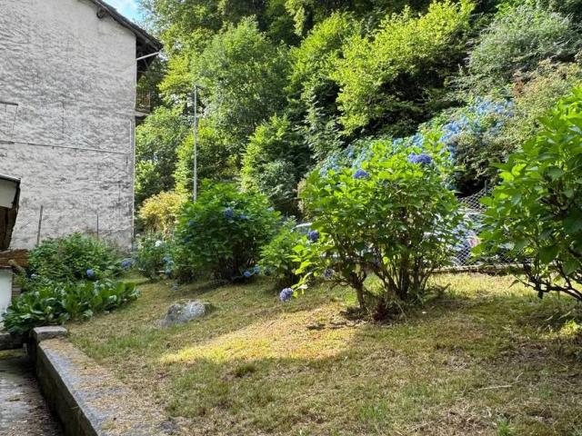 Villa Indipendente in vendita a Piemonte, Biella