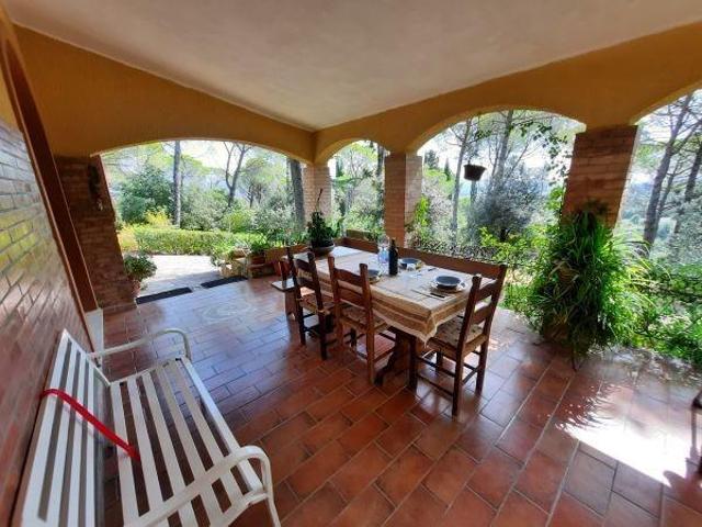 Villa Indipendente in vendita a Cafaggio, Rosignano Marittimo
