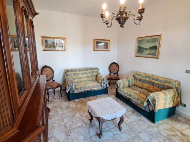 Villa Indipendente in vendita a Rosignano Marittimo, Toscana