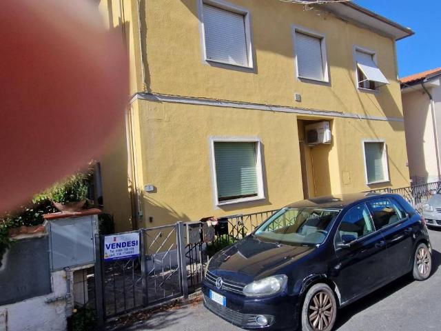 Villa Indipendente in vendita a Rosignano Marittimo, Toscana