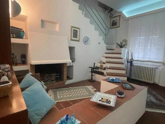 Villa Indipendente in vendita a Rosignano Marittimo, Toscana