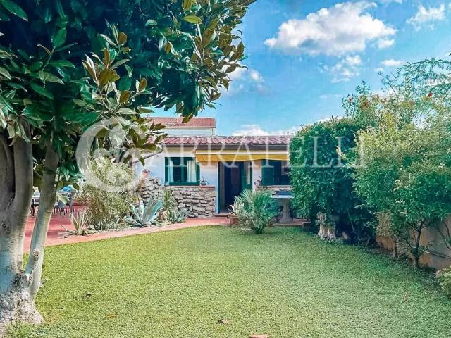 Villa Indipendente in vendita a Rosignano Marittimo, Toscana