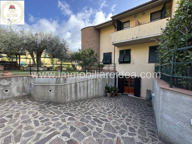 Villa Indipendente in vendita a Rosignano Marittimo, Toscana
