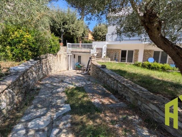 Villa Indipendente in vendita a Castiglioncello, Rosignano Marittimo