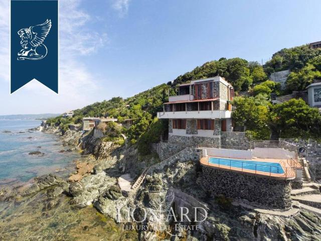 Villa Indipendente in vendita a Rosignano Marittimo, Toscana