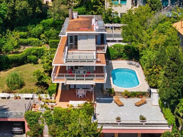 Villa Indipendente in vendita a Rosignano Marittimo, Toscana