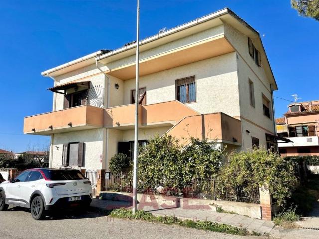 Villa Indipendente in vendita a Rosignano Marittimo, Toscana