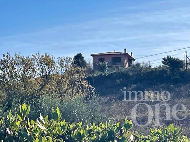 Villa Indipendente in vendita a Rosignano Marittimo, Toscana