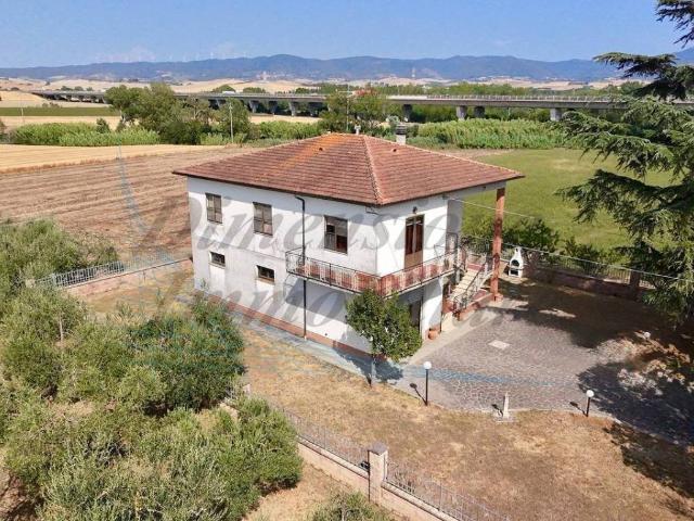 Villa Indipendente in vendita a Rosignano Marittimo, Toscana