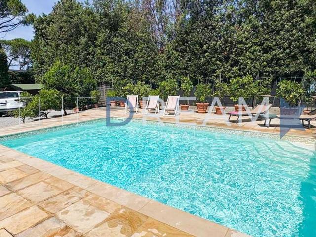 Villa Indipendente in vendita a Rosignano Marittimo, Toscana