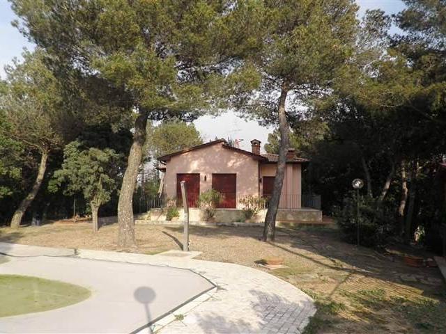 Villa Indipendente in vendita a Rosignano Marittimo, Toscana