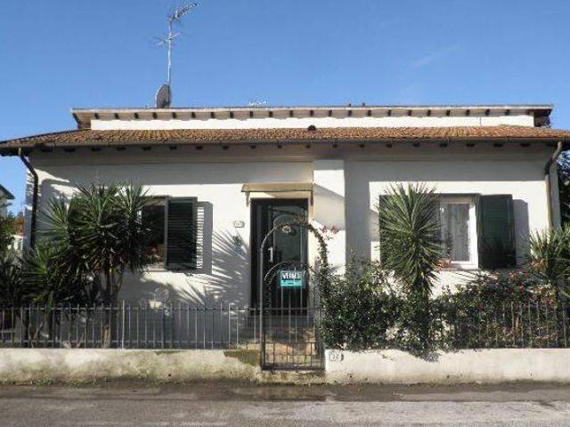 Villa Indipendente in vendita a Vada, Rosignano Marittimo