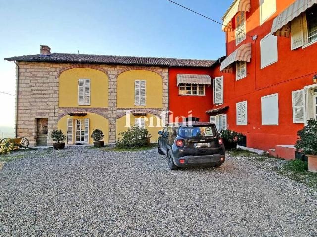 Villa Indipendente in vendita a Piemonte, Alessandria