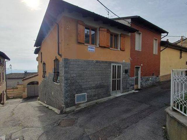 Villa Indipendente in vendita a Piemonte, Alessandria
