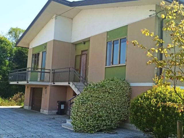 Villa Indipendente in vendita a Rosolina, Veneto