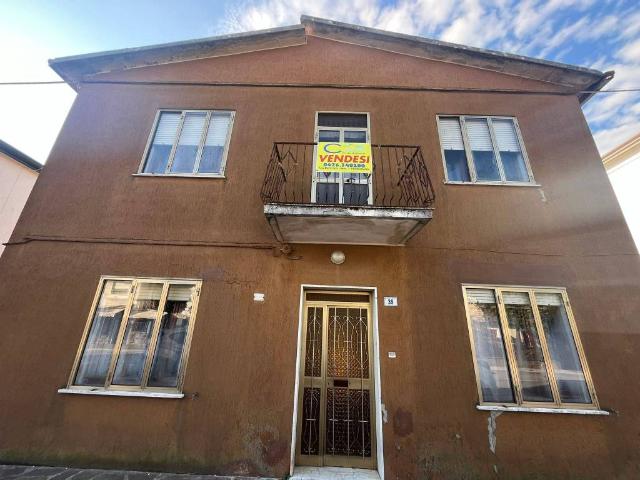 Villa Indipendente in vendita a Rosolina, Veneto