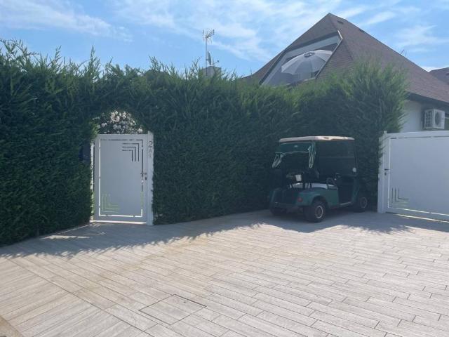 Villa Indipendente in vendita a Rosolina, Rovigo
