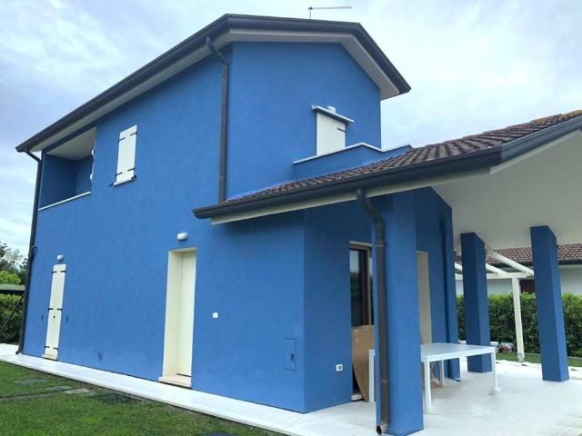 Villa Indipendente in vendita a Rosolina, Veneto