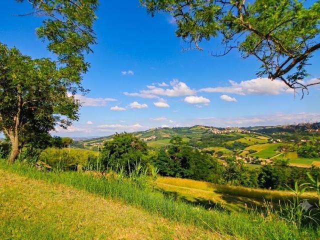 Villa Indipendente in vendita a Marche, Ancona