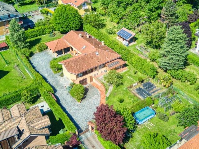 Villa Indipendente in vendita a Piemonte, Torino