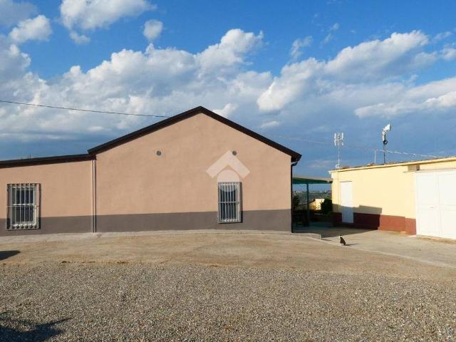 Villa Indipendente in vendita a Rotondella, Basilicata