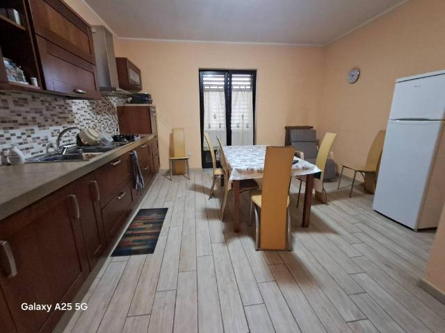 Villa Indipendente in vendita a Rotondi, Campania