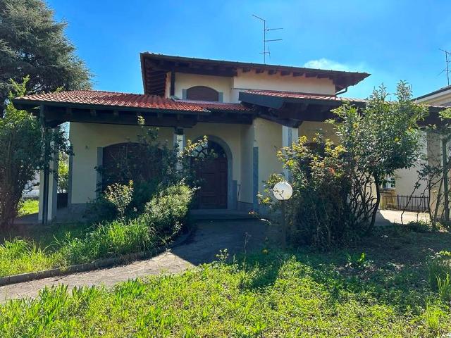 Villa Indipendente in vendita a Rottofreno, Reggio Emilia