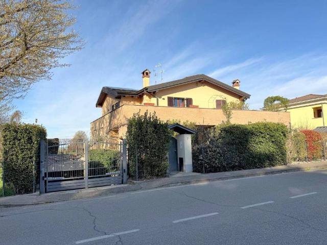Villa Indipendente in vendita a Rottofreno, Reggio Emilia