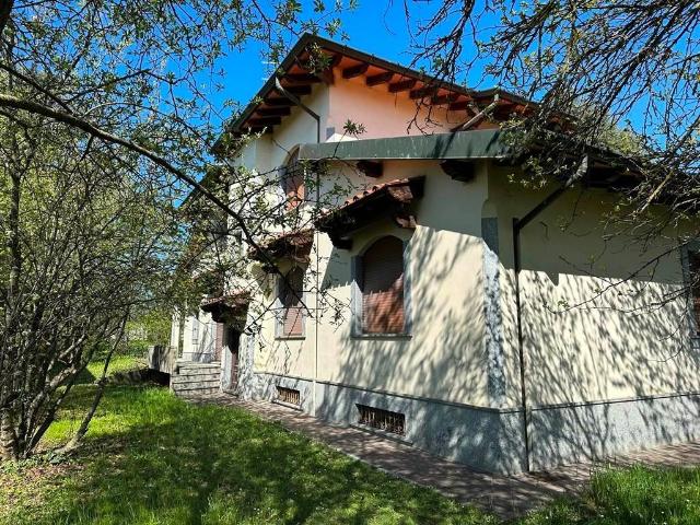 Villa Indipendente in vendita a Rottofreno, Reggio Emilia